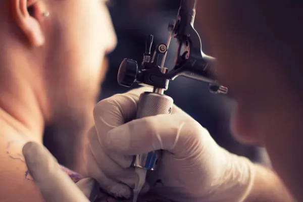 El particular tatuaje que es furor en Argentina y su significado sorprende a todos