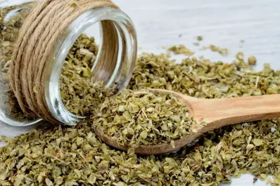 El condimento que tenés en casa y alivia los dolores de artrosis