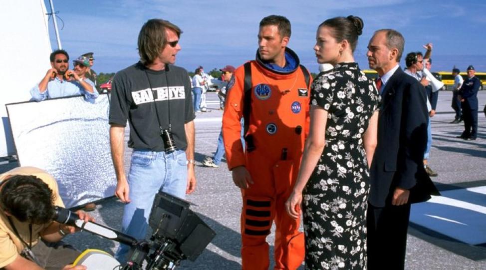 Michael Bay en el rodaje de Armageddon. 