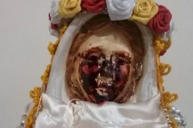 Metán: le prendieron una vela para pedir por Loan y la Virgen empezó a llorar sangre