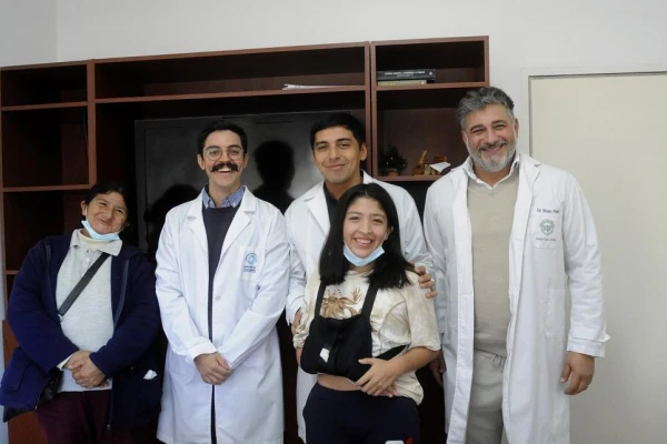 Cirugía inédita: la operaron nueve horas para sacarle un tumor de células gigantes