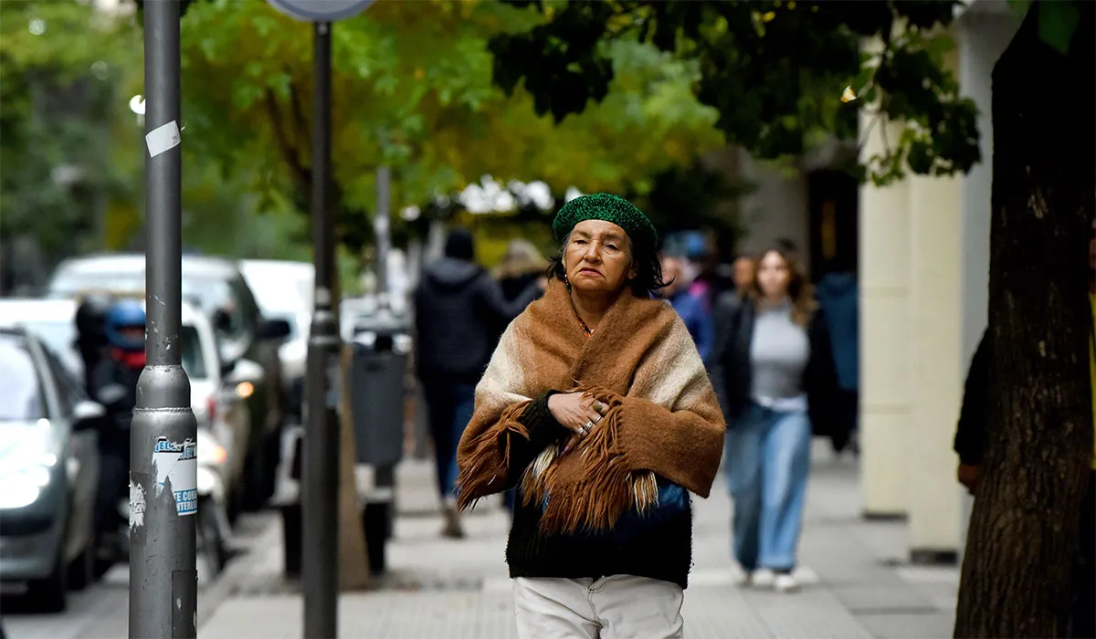 ABRIGO. Los días serán cada vez más fríos mientras avanza el invierno tucumano.