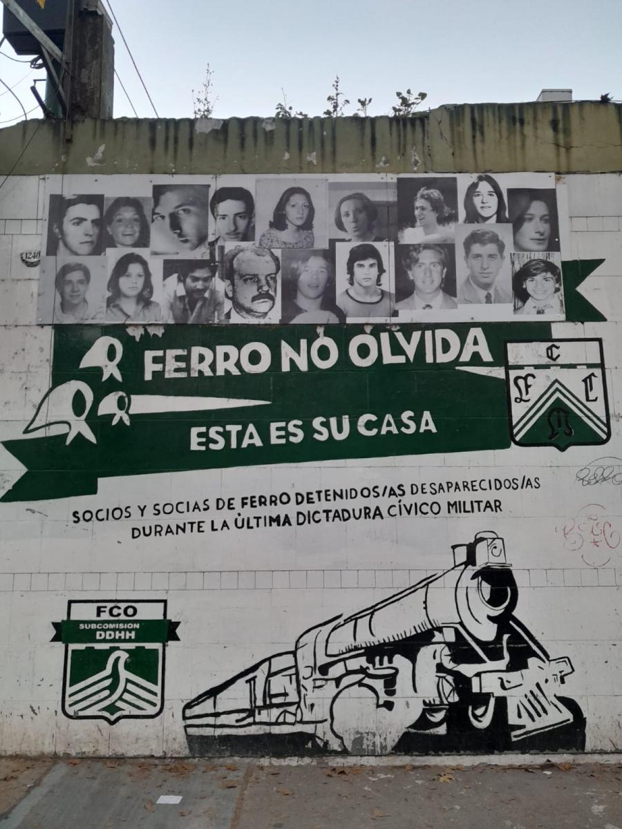 MEMORIA. En el estadio de Ferro, se recuerda a los desaparecidos en la dictadura.