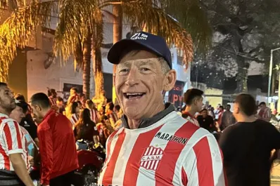 Es canadiense, se casó con una tucumana, quedó enamorado de La Ciudadela y en la semifinal tendrá su corazón dividido
