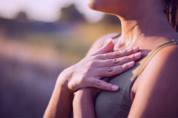 Suspiro cíclico: cómo es el ejercicio de respiración que reduce la ansiedad en minutos