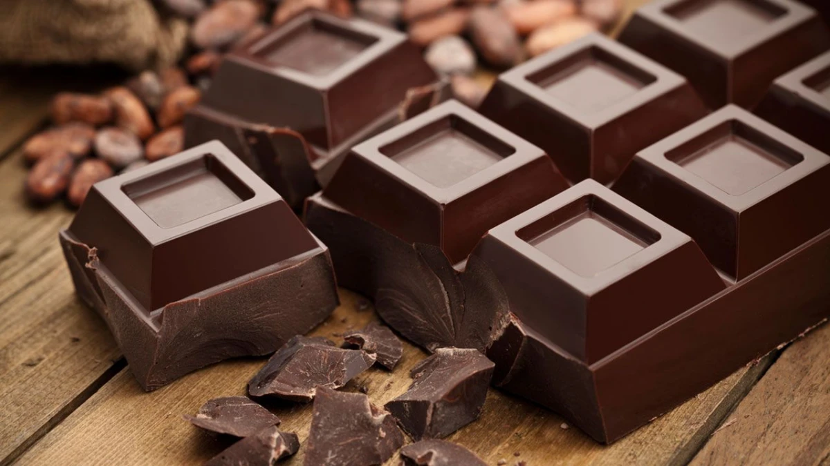 Chocolate negro antes de dormir, ¿cuáles son sus beneficios?