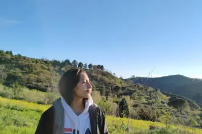 Una tucumana viajó a Europa para perseguir su sueño de ser futbolista, y se desvela para seguir a la Selección