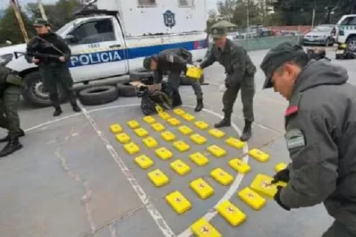 Llevaban 420 kilos de cocaína en una camioneta de la Policía