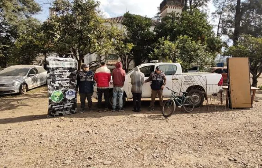 Robaron a un jubilado y los detuvieron cuando trasladaban los elementos sustraídos