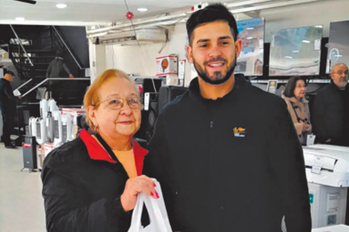 Números de la Suerte: Celia Josefina Ituarte ganó una orden de compra de $60.000 en Castillo