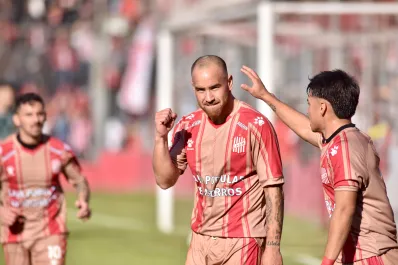 Darío Sand, Agustín Dattola y Junior Arias: los más destacados en el 1x1 de San Martín de Tucumán