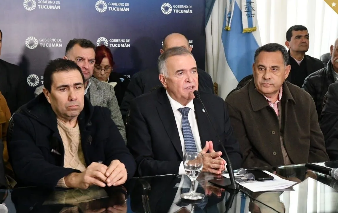 Hacia el Pacto a la tucumana: hay una docena de iniciativas sobre la reforma política