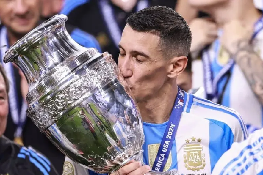 Un Ángel para la eternidad: Di María es leyenda