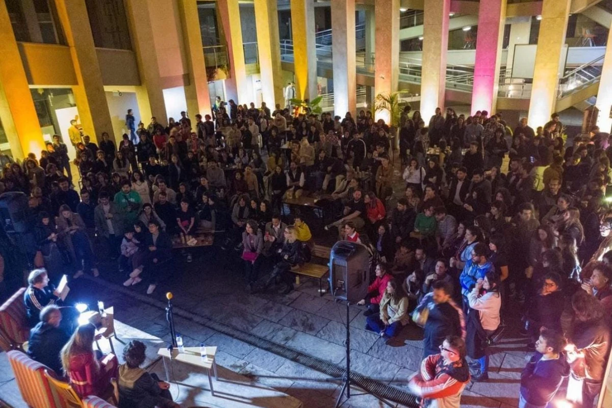 COMBINACIÓN DE PASIONES. El FILT tendrá su fiesta en Derecho y, como el año pasado, habrá birras, lecturas y djs. / INSTAGRAM @festival.filt. 