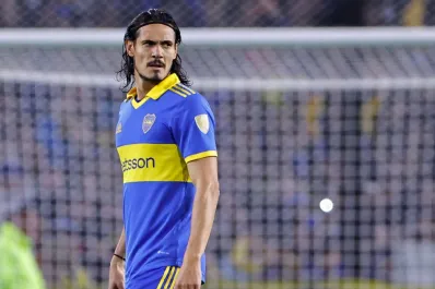 Más malas noticias para Boca: Cavani no viaja a Ecuador
