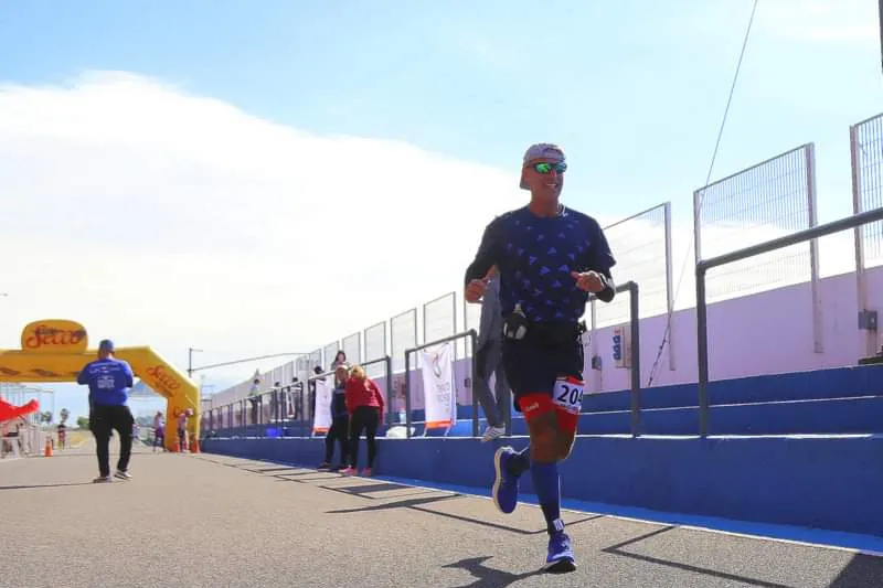 EN ACCIÓN. Rizzotti durante su participación en el ultramaratón de Las Termas.