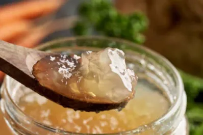 Cuál es la gelatina con más colágeno que previene el dolor de rodillas y fortalece las articulaciones