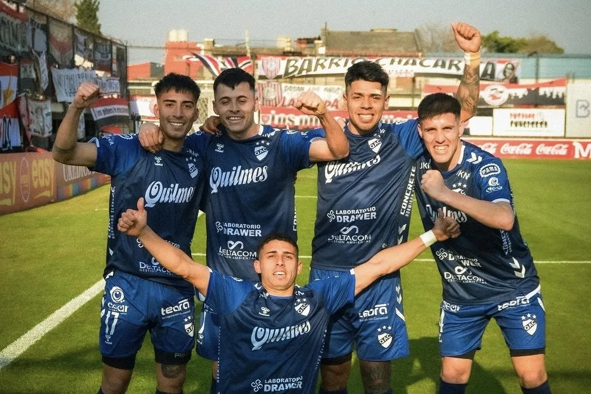 ENORME IMPULSO. Quilmes viene de vapulear a domicilio a Chacarita; el lunes, San Martín tendrá una difícil y riesgosa visita.