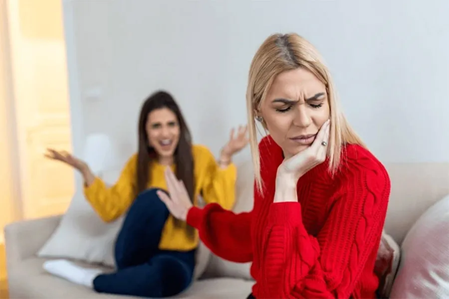 TEMA TABÚ. Las mujeres se sienten más incómodas que los varones al hablar de política, de acuerdo con el informe.