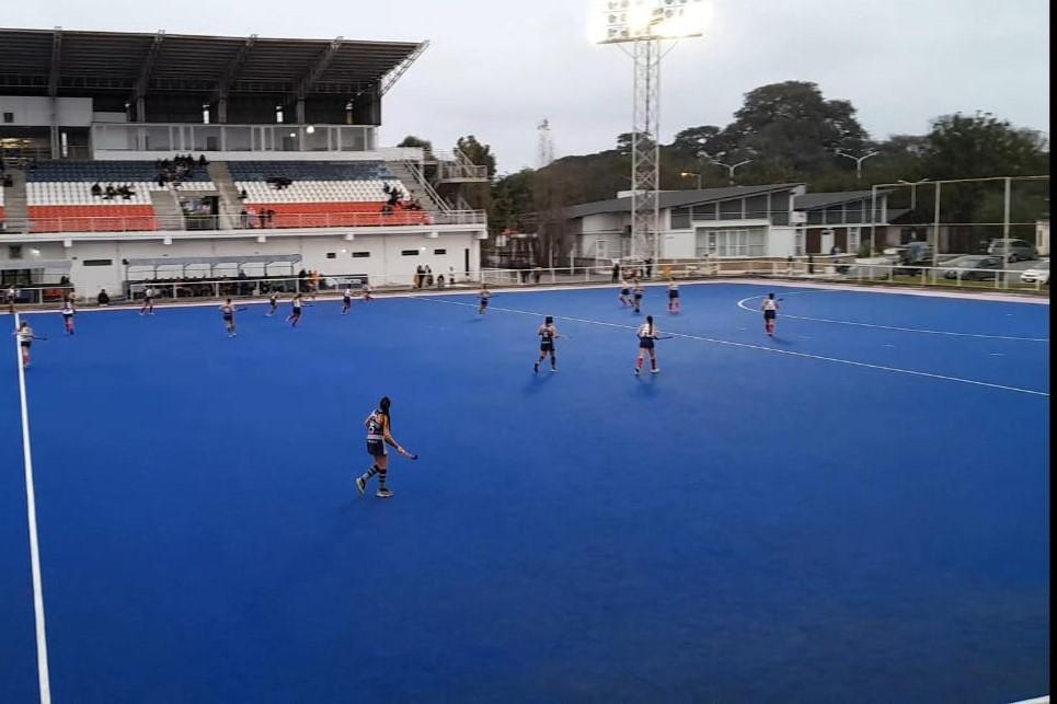 ACCIÓN. Natación y Gimnasia se hizo fuerte en su cancha.