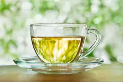 La infusión que debemos beber 25 minutos después del almuerzo para mejorar nuestra salud