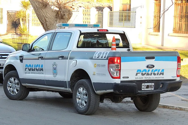 Un hombre murió en San Juan y sus perros se alimentaron con su cuerpo