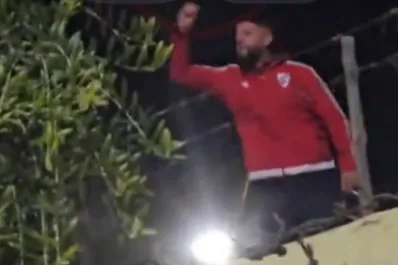Clima caliente en River Plate: un hincha confrontó a Martín Demichelis y le pidió su renuncia