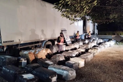 El incendio de un colectivo descubrió la industria de los tours de compras