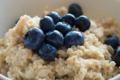 Avena nocturna para adelgazar: qué es, cómo se hace y por qué está tan de moda