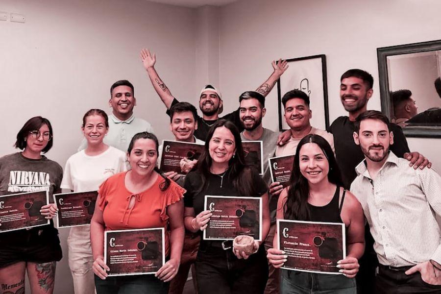 LETRADO UNI. Alumnos luego de terminar la cursada de Baristas en Café de Especialidad./Foto: Jose Sabate