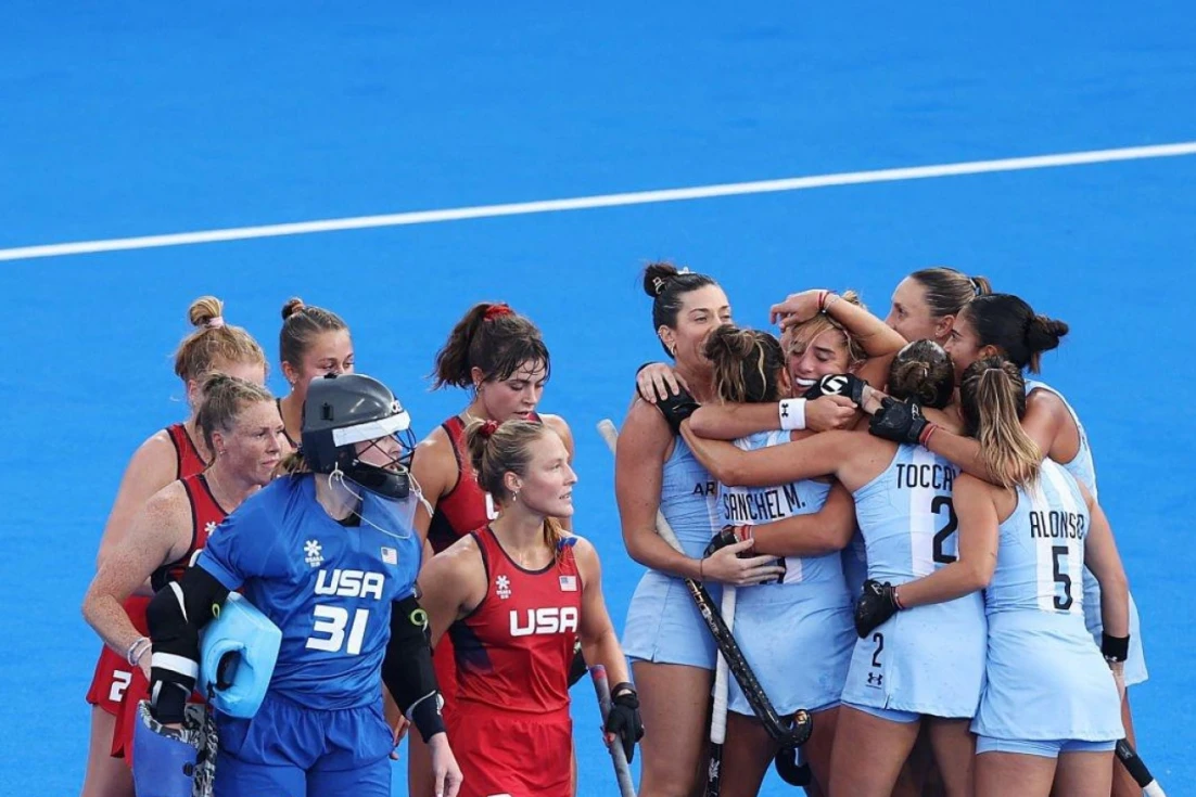 Victoria en el debut, las Leonas golearon a Estados Unidos