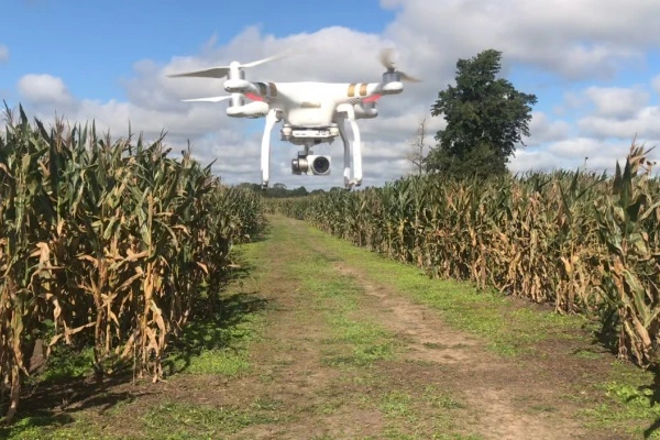 Jornada sobre el uso de drones en la agricultura del NOA