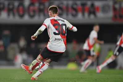 River venció a Sarmiento con un golazo de Mastantuono en el último partido de Martín Demichelis
