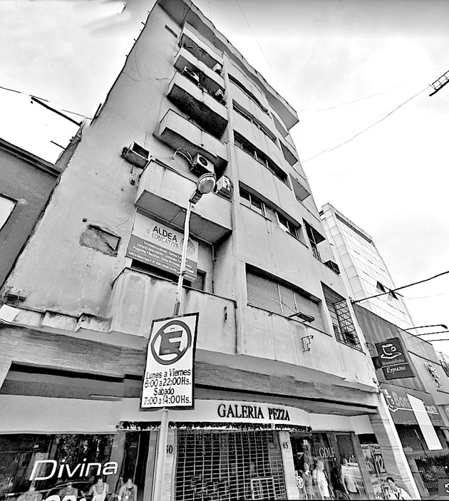 EN TUCUMÁN. El primer edificio en altura, con seis pisos de oficinas se inauguró en 1938 pocos años después del vaticinio publicado.