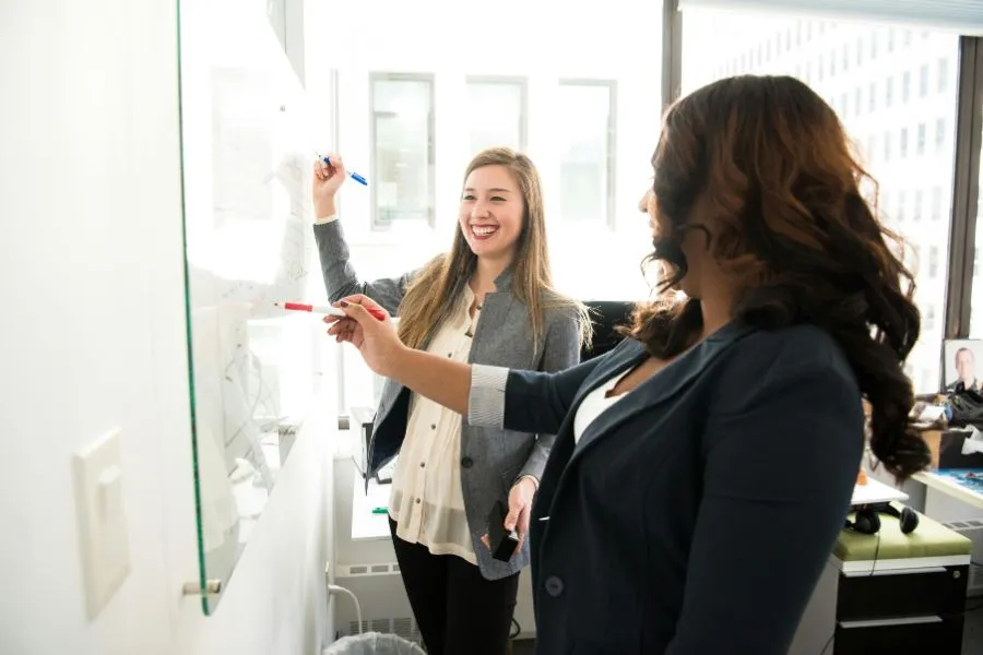 SÍNDROME DEL IMPOSTOR. Cómo afecta ese fenómeno a las mujeres en el ámbito laboral./Foto: Pexels