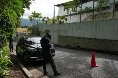 El dramático testimonio de los cinco venezolanos liberados de la embajada argentina en Caracas