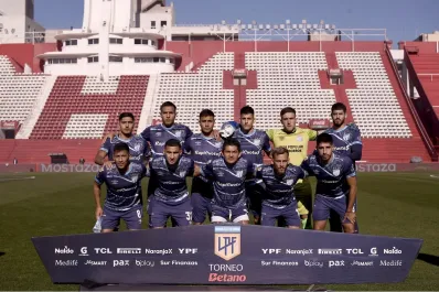 Los motivos por los que Atlético Tucumán mostró dos sponsors diferentes en su camiseta