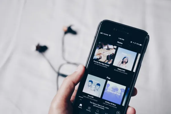 Cómo crear tu propia música gratis con inteligencia artificial