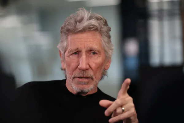 Roger Waters defendió el triunfo de Nicolás Maduro y apuntó con insultos contra Elon Musk