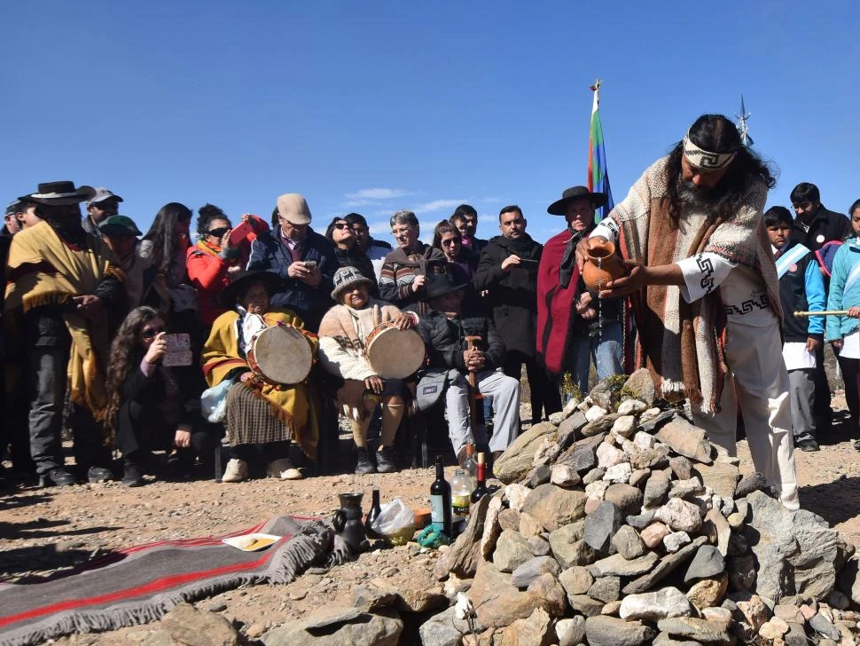 VIDEO. Día de la Pachamama: el corazón de la tierra late en cada ofrenda