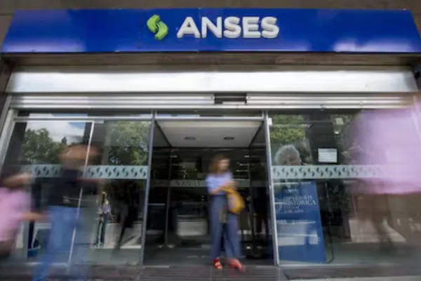 El fiscal Marijuán denunció a la conducción de Anses por un contrato de $800 millones