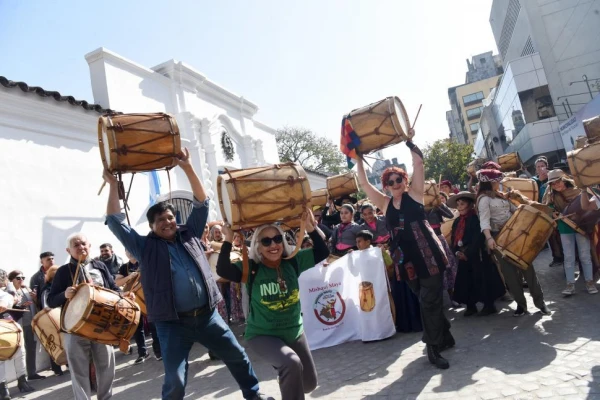 El Año del Bombo se abre en Tucumán con su sexta marcha