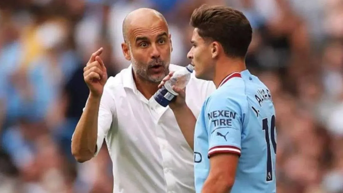 Pep Guardiola habló sobre la charla que tendrá con Julián Álvarez: “Es nuestro jugador”