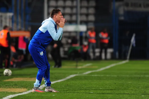 No quiero mirar ninguna tabla, estamos enfocados en el partido con San Lorenzo, remarcó Facundo Sava