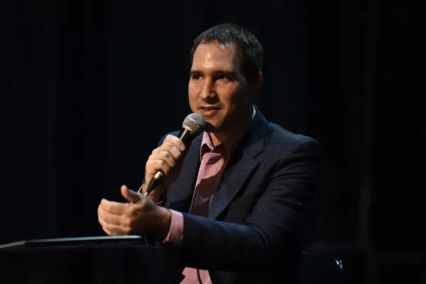 Damián Di Pace: “La clase media es el sándwich de la realidad económica”