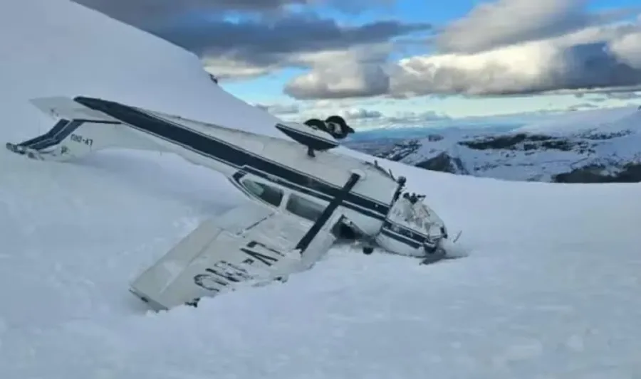 Neuquén: una avioneta se estrelló en el cerro Chapelco en San Martín de los Andes