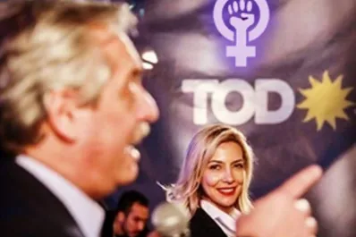 El análisis de Jorge Asís: Tragicomedia de La Malquerida y El Poeta Impopular