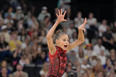 Impresionante: una gimnasta ucraniana hizo una rutina a lo Michael Jackson que quedará en la historia de París 2024