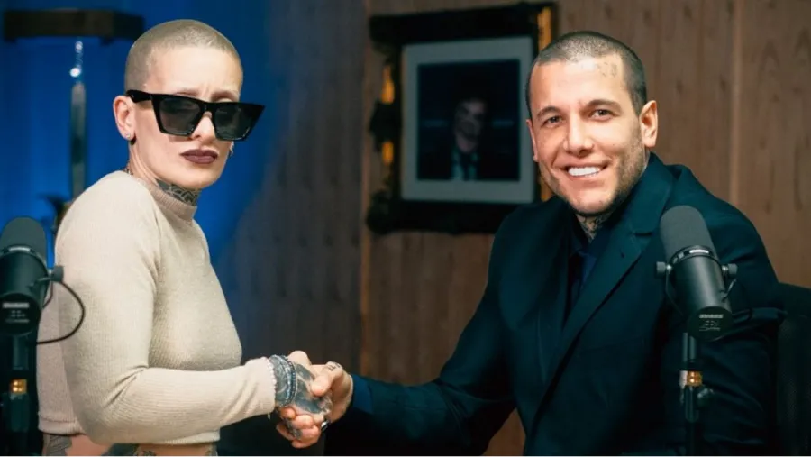 Furia es la coconductora del streaming de Alex Caniggia