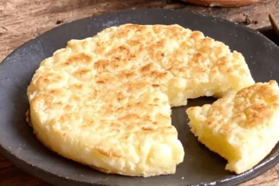 Cómo preparar la tortilla parecida al chipá, ideal para acompañar el mate